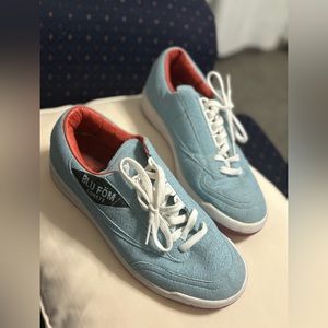 Core77 x Fila Blu Föm Limited Edition Sneakers
